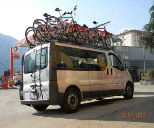 minibus transfer to Dolomites